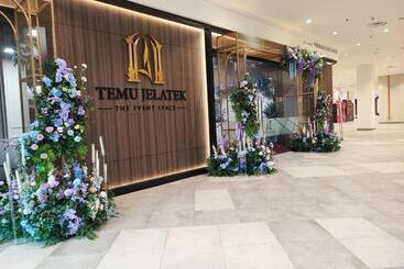 Kuala Lumpur Datum Jelatek   Klcc View   Infont Lrt And 5 Minutes To Klcc  Near By Gleneagles