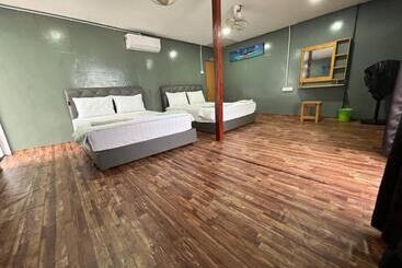 펜션 Khafii House
