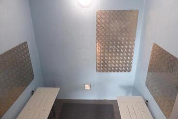 پانسیون The Edge Guest Rooms