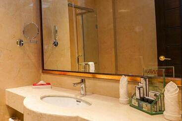 هتل Ramada Resort By Wyndham Gilgit