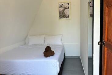 استراحتگاه Dumba Bay Tioman