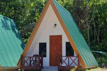 استراحتگاه Dumba Bay Tioman