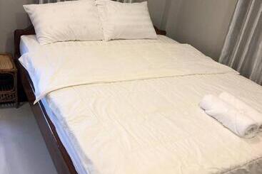 استراحتگاه Treuy Koh Bungalow