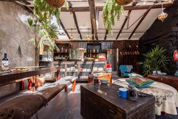 هاستل Wolf Totem Mountain Top Dream Villa