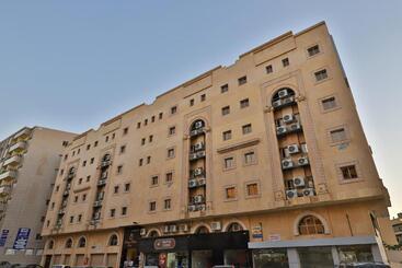 Marina Palace