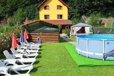 پانسیون Casa Costy&symo