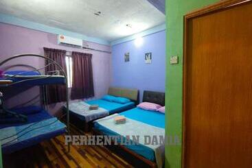 پانسیون Perhentian Damia