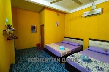 پانسیون Perhentian Damia