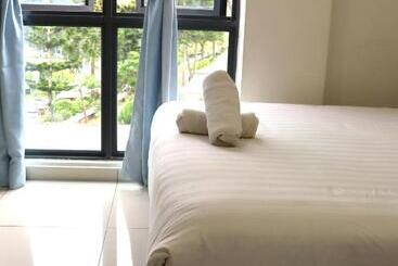 Ats Cameron Hotel & Apartments