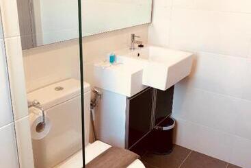Ats Cameron Hotel & Apartments