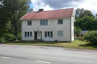 تختخواب و صبحانه Molidens Gästgiveri Jönköping
