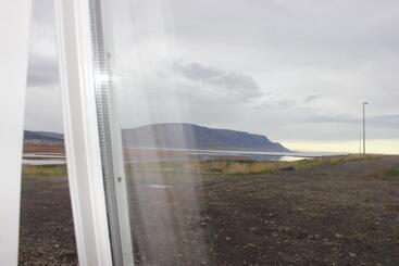 هتل Icelandhorsetours   Helluland