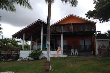 هتل Pousada Kamaka Praia