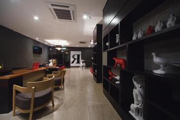 هتل Rooms