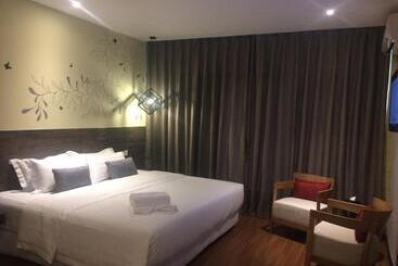 هتل Rooms