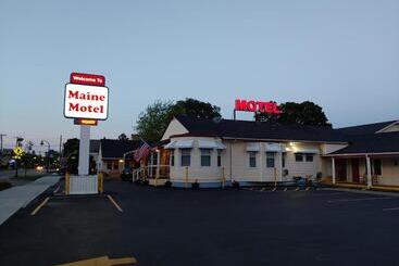 Maine Motel