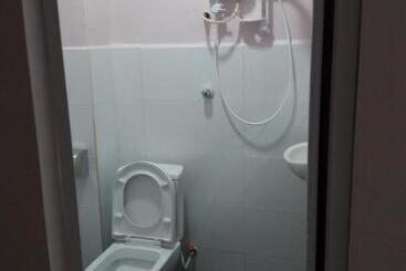 پانسیون Js Homestay Air Putih