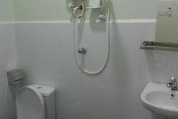 پانسیون Js Homestay Air Putih