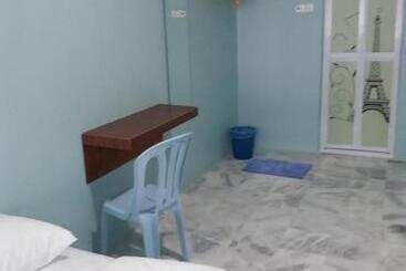 پانسیون Js Homestay Air Putih