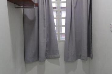 پانسیون Js Homestay Air Putih