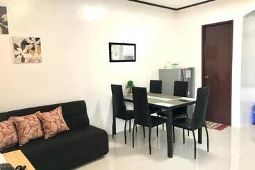 پانسیون Lemon Transient House Puerto Princesa Palawan