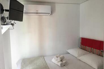 بنسيون Villa Dos Ventos Hospedagem Container