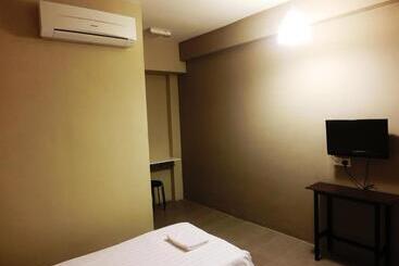 בית מלון כפרי T