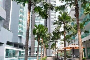 Lanson Place Bukit Ceylon