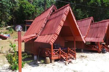 Senja Bay Resort