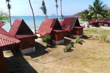 Senja Bay Resort