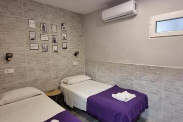 Hostal La Cabaña