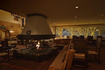 هتل Grand Phenix Okushiga