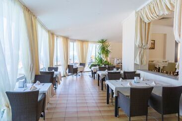 Mpm Hotel Arsena   Ultra All Inclusive