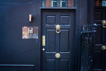 هتل The House Of Toby
