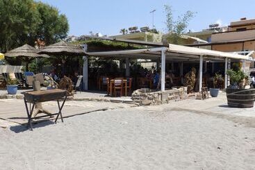 Ilias Apartments