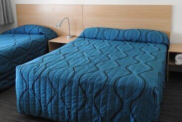 مُتل Urangan Motor Inn