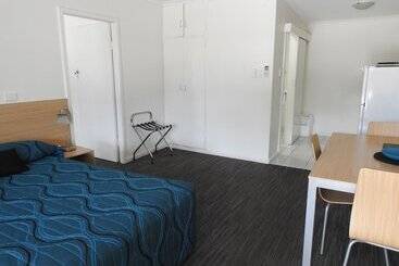 مُتل Urangan Motor Inn
