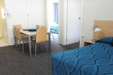 مُتل Urangan Motor Inn