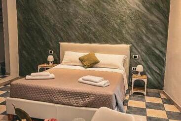 پانسیون Chambres Du Monde