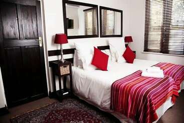 پانسیون Lemon & Lime Guesthouse