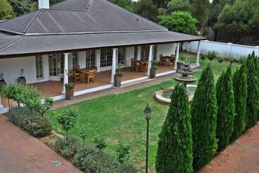 پانسیون Lemon & Lime Guesthouse