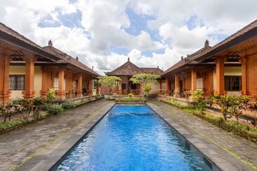استراحتگاه Bon Nyuh Bungalows