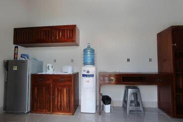 استراحتگاه Bon Nyuh Bungalows
