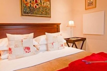 تختخواب و صبحانه Apple And Spice Guest House