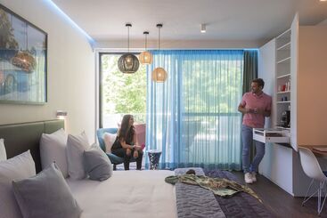 تختخواب و صبحانه Lithium Bed Zen & Breakfast