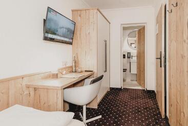 هتل & Appartements Tiroler Buam