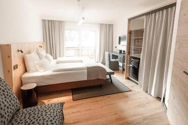 هتل & Appartements Tiroler Buam