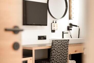 هتل & Appartements Tiroler Buam