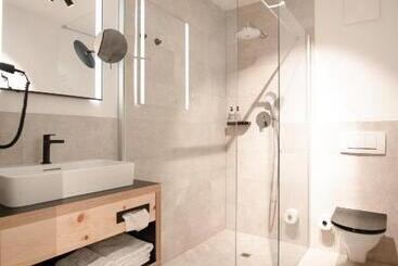 هتل & Appartements Tiroler Buam