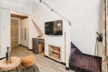 هتل & Appartements Tiroler Buam